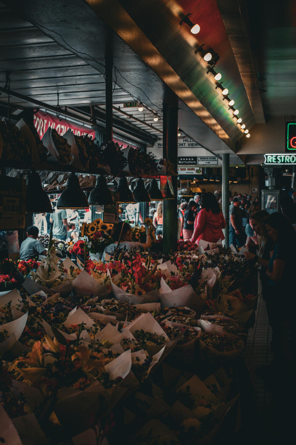 Pike Place Flowers Pike Place Flowers